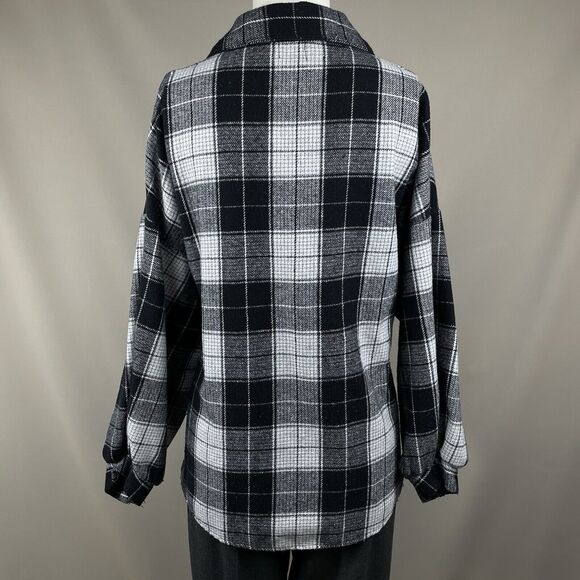 Thick Flannel Button Up High Low Women's M/L Black White Plaid Cozy Lagenlook - Picture 3 of 16